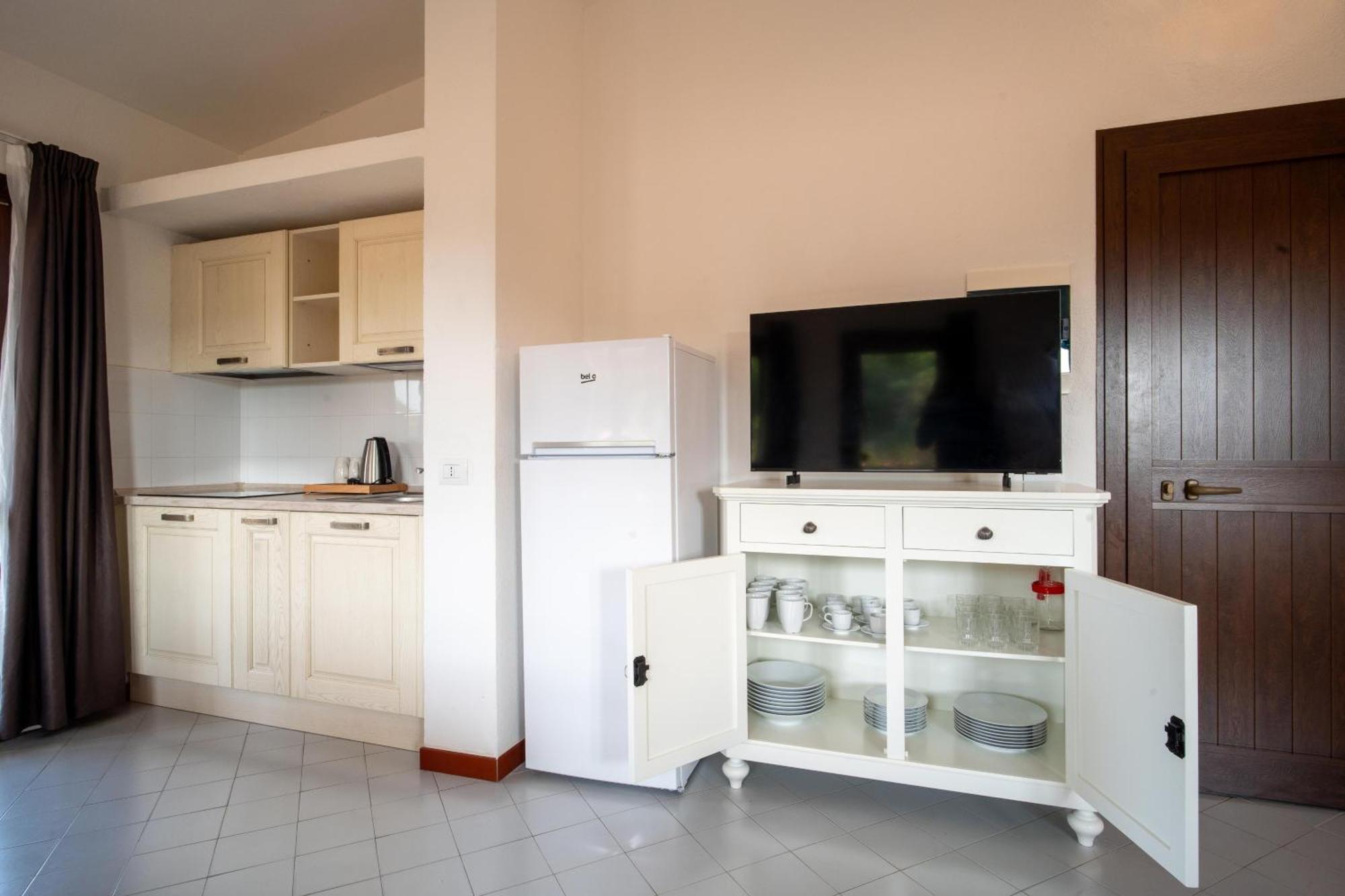 Felix Hotels - Residence Hotel Costa Serena Палау Екстериор снимка