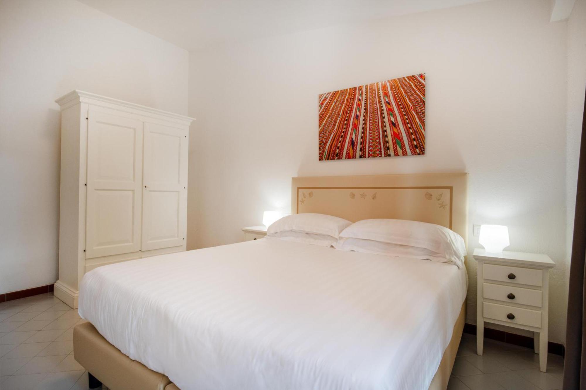 Felix Hotels - Residence Hotel Costa Serena Палау Екстериор снимка