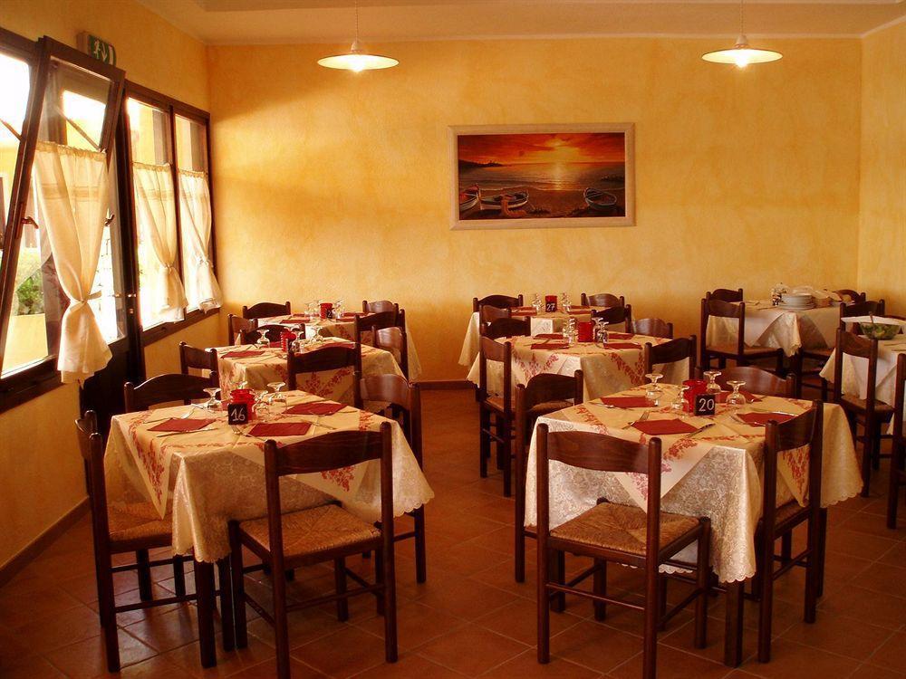 Felix Hotels - Residence Hotel Costa Serena Палау Екстериор снимка